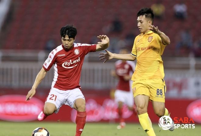 Tiền đạo sinh năm 1995 tỏa sáng rực rỡ trong trận gặp CLB Nam Định