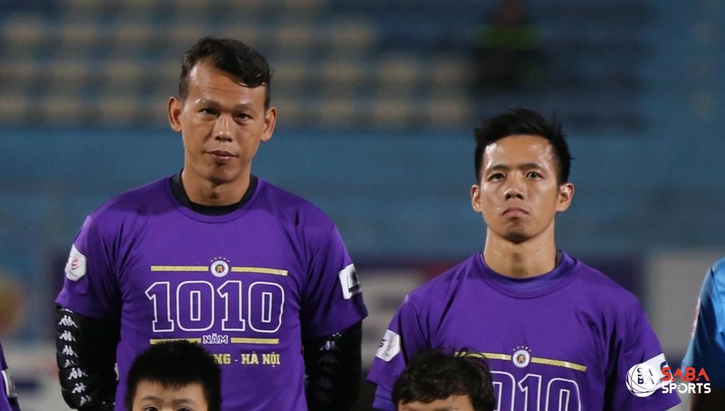 Tấn Trường bất ngờ được thầy Park gọi lên tuyển