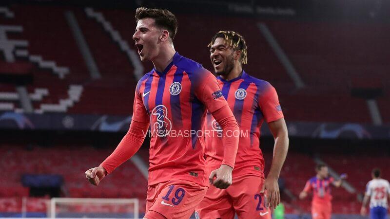 Chelsea hoàn thành một nửa nhiệm vụ ở Cúp C1. (Ảnh: Sky Sports)