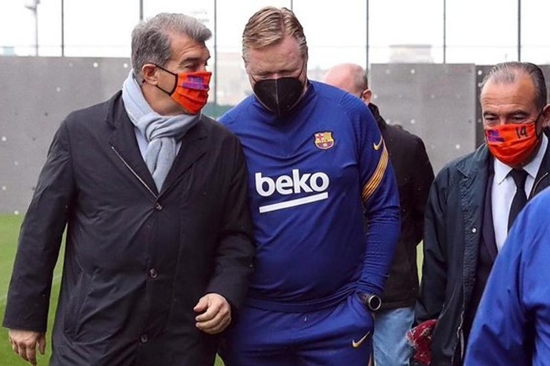 Koeman cho rằng Laporta vẫn muốn trọng dụng ông