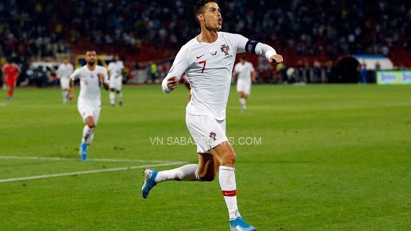 Những kỷ lục chờ đợi Ronaldo ở Euro 2020