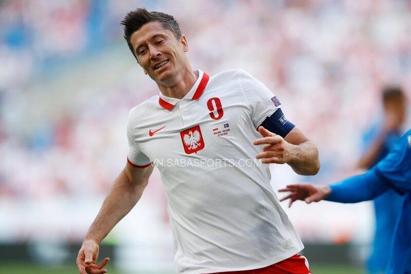 Ba Lan cần Lewandowski lên tiếng. (Ảnh: Twitter)