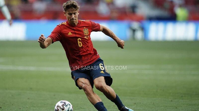Llorente sẽ phải mất 10 ngày để cách ly. (Ảnh: Twitter)