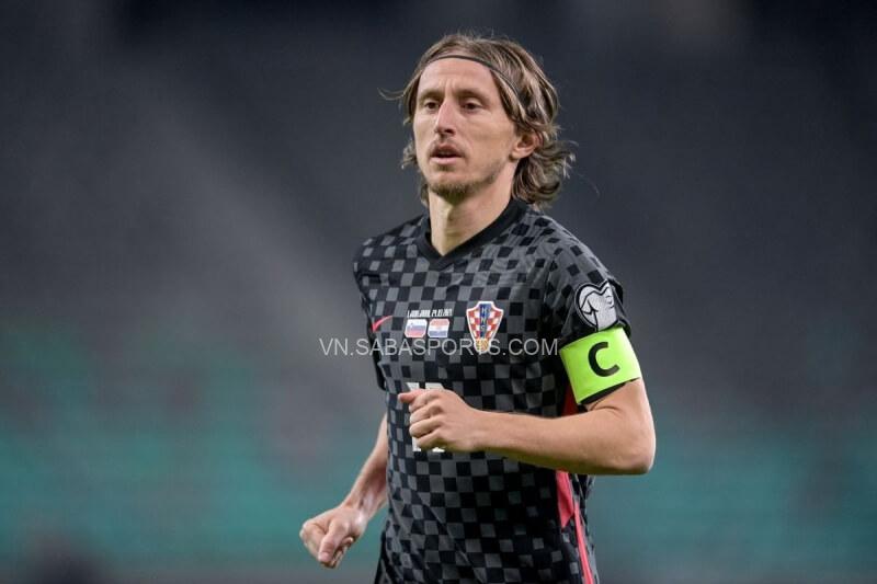 Modric sẽ lãnh nhiệm vụ gánh đội