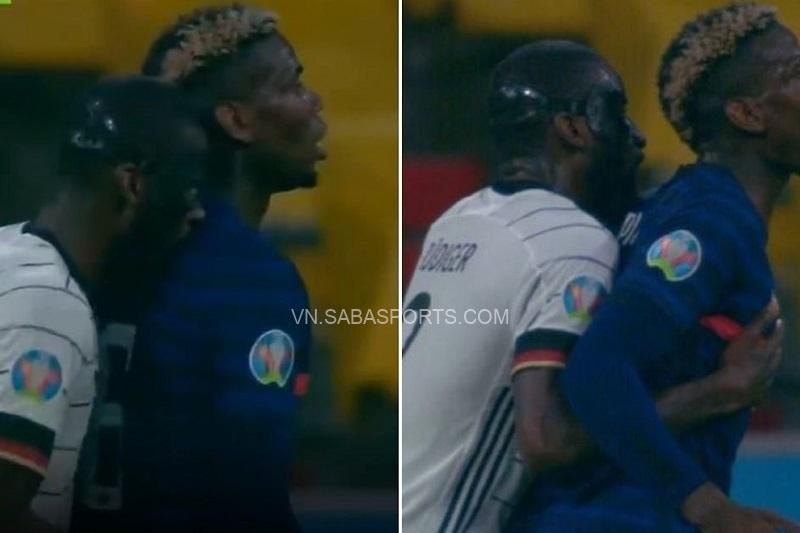 Vừa là cầu thủ hay nhất trận, Pogba lại có nguy cơ bị phạt tại Euro