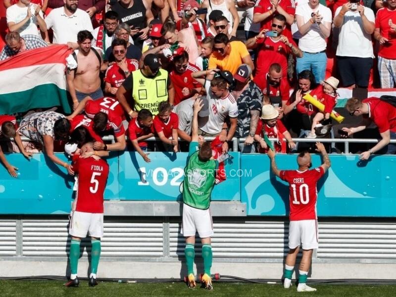 Hungary bị UEFA trừng phạt vì CĐV gây rối