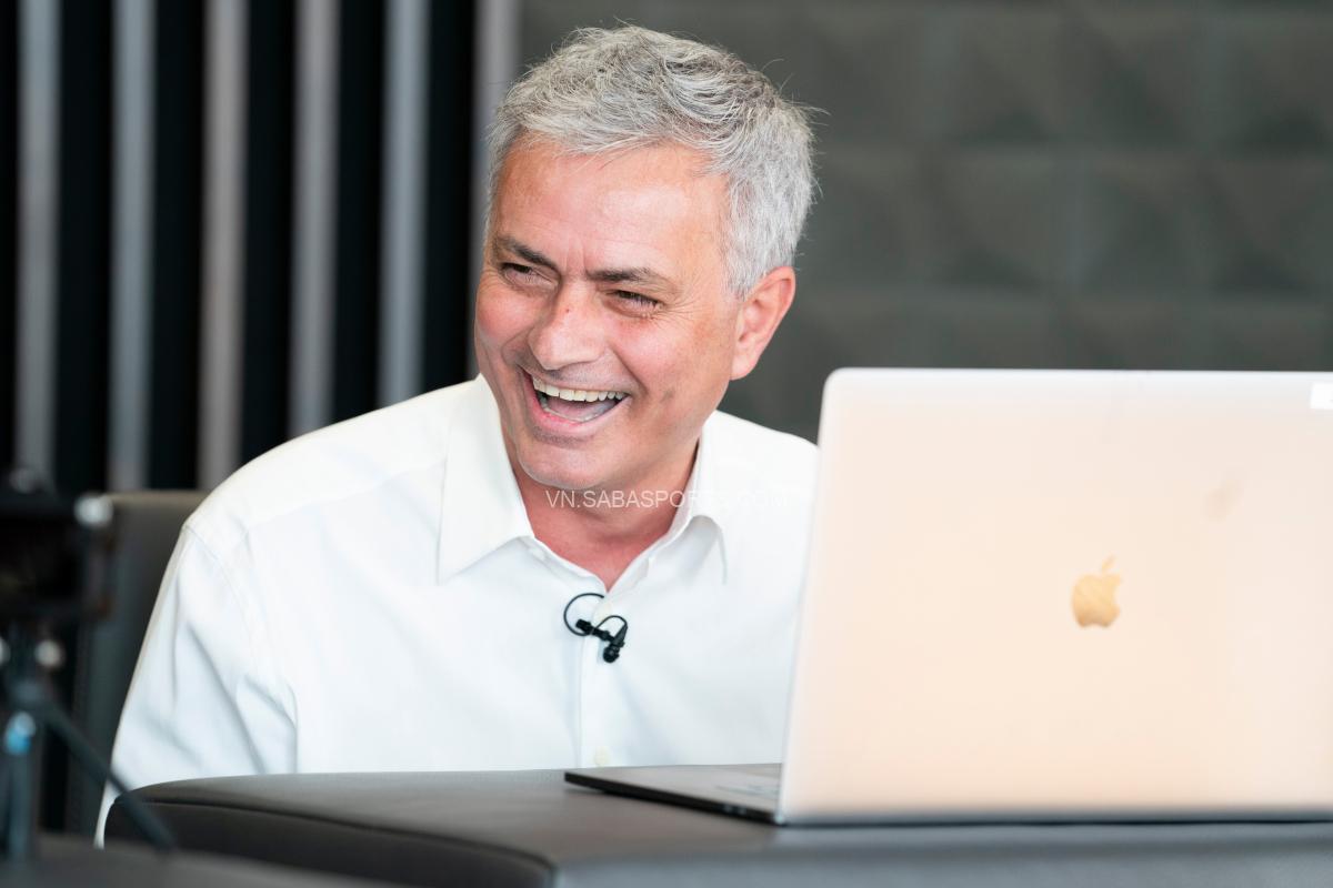 Mourinho dự đoán 4 đội sẽ vào bán kết Euro 2020