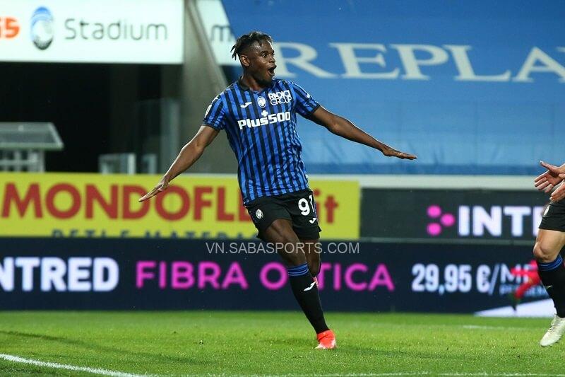 Liệu Zupata có thể soán ngôi Ronaldo? (Ảnh: Football Italia)