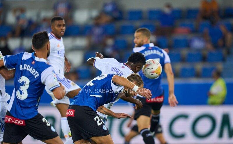 Vinicius Jr. ấn định tỷ số của trận đấu