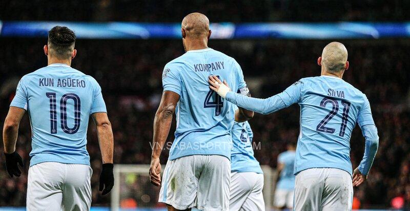 Aguero, Kompany và David Silva là những huyền thoại sống của đội bóng