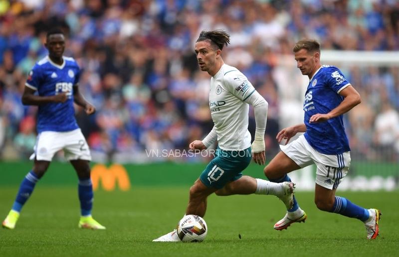 Jack Grealish có màn ra mắt nhạt nhòa (Ảnh: Getty Images)