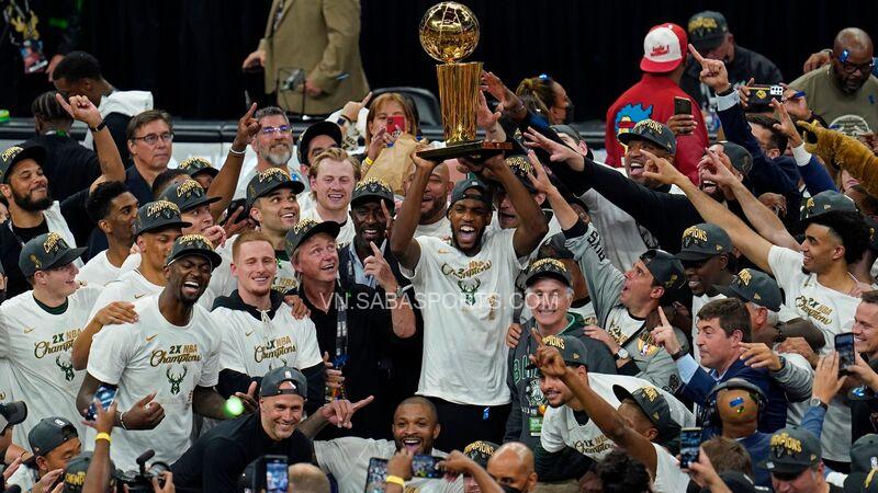 Nhà vô địch NBA Finals 2021 cũng từng bị dính líu tới điều tra tampering