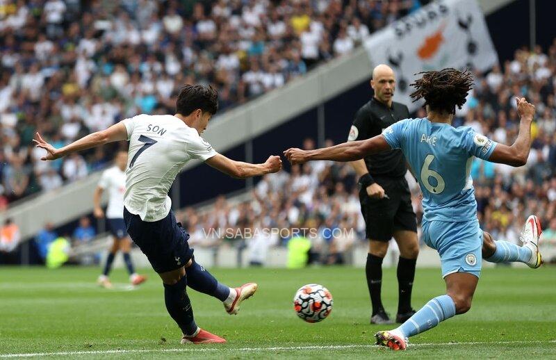 Son Heung Min ghi bàn thắng duy nhất của trận đấu