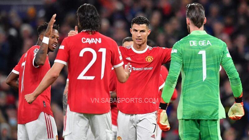 Ronaldo thể hiện tư chất thủ lĩnh. (Ảnh: Twitter)