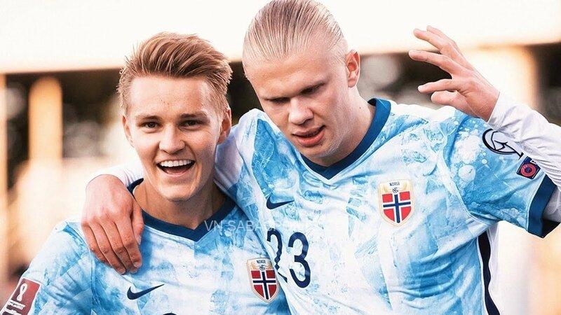 Haaland mở tỷ số từ chấm phạt đền