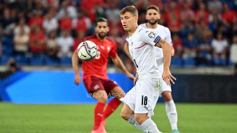 Italia bất lực trong việc đưa bóng vào lưới