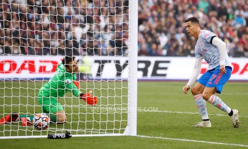 Ronaldo không thể ngừng ghi bàn