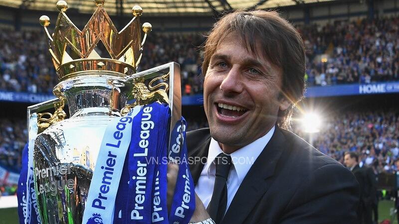 Conte thành công ngay mùa đầu tiên đến Ngoại hạng Anh.