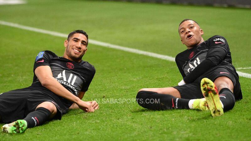 Mbappe ăn mừng ngạo nghễ với Hakimi sau bàn thắng ấn định tỷ số trận đấu