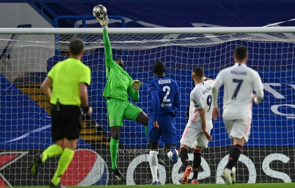 Mendy đang thử thách sự trỗi dậy của Kepa