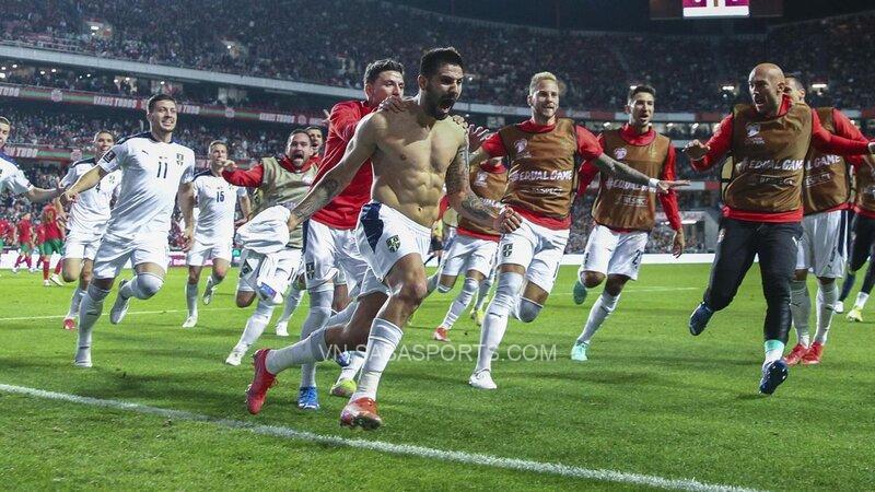 Pha lập công quyết định của Mitrovic đưa Serbia đến World Cup