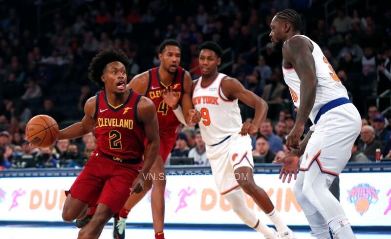 Sexton thi đấu 13 phút trước khi rời sân