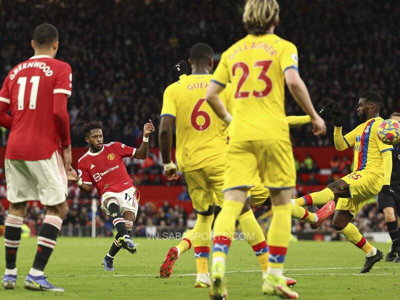 Khoảnh khắc tỏa sáng tuyệt vời của Fred