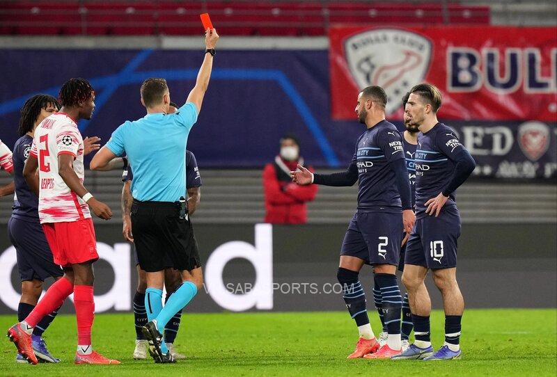 Chiếc thẻ đỏ tai hại của Kyle Walker 