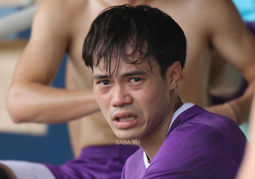 Văn Toàn vẫn chưa hết dương tính