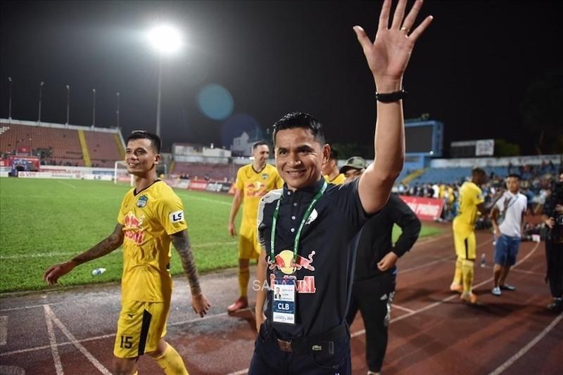 Kiatisuk cho rằng bảng đấu nào cũng không dễ dàng