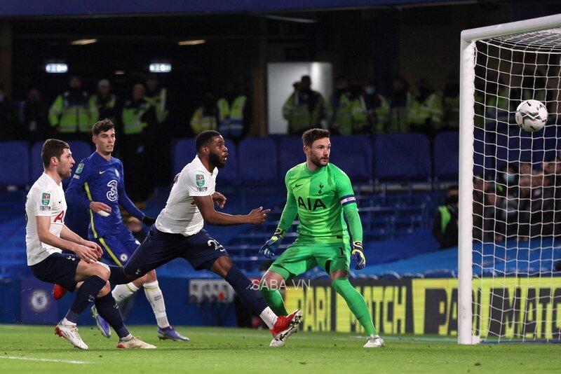 Tottenham có ngày thi đấu thất vọng