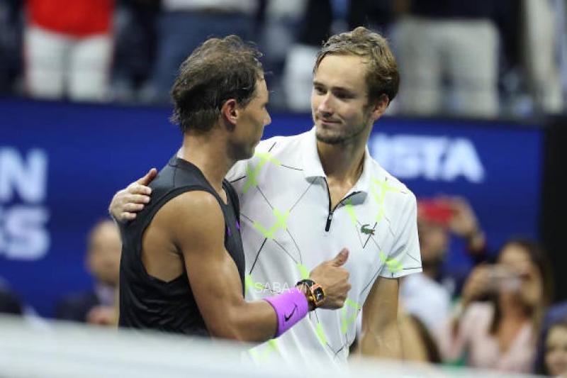 Medvedev rất hào hứng trước sứ mệnh ngăn chặn Nadal