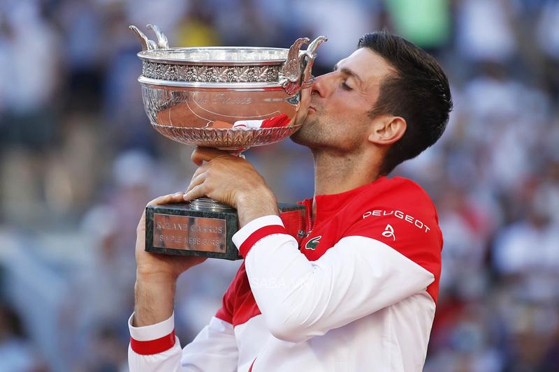 Djokovic đang hướng tới việc bảo vệ thành công chức vô địch Roland Garros