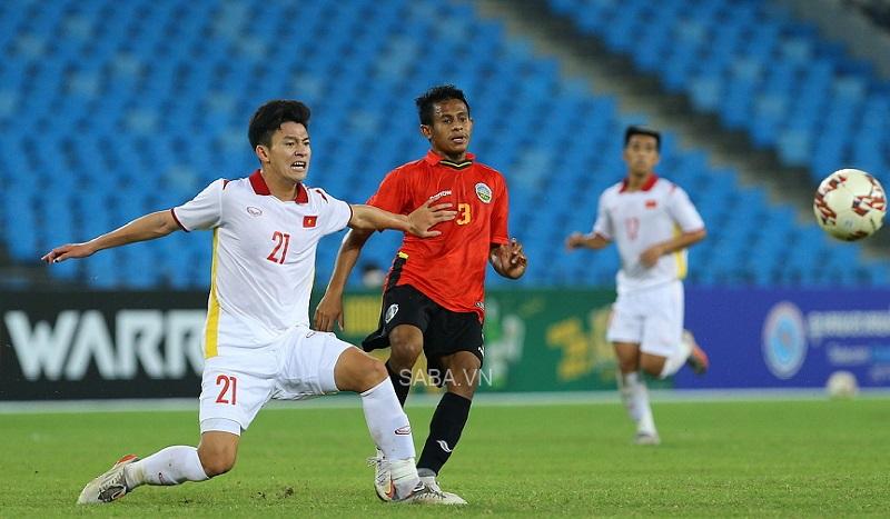 U23 Việt Nam thi đấu lấn lướt trước U23 Timor Leste (Ảnh: VNExpress)