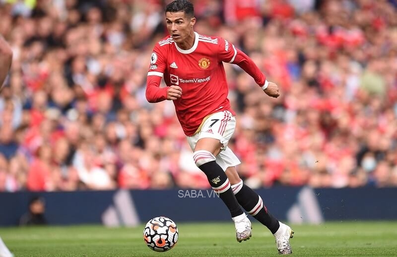 CR7 chưa thể thay đổi MU.