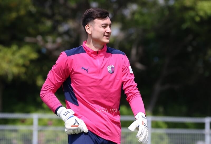 Văn Lâm nhận tin bất ngờ từ ĐT Việt Nam