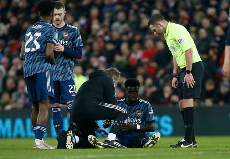 Saka đang phải cày ải quá nhiều