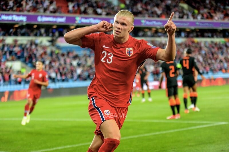 Pep muốn có Haaland bằng mọi giá