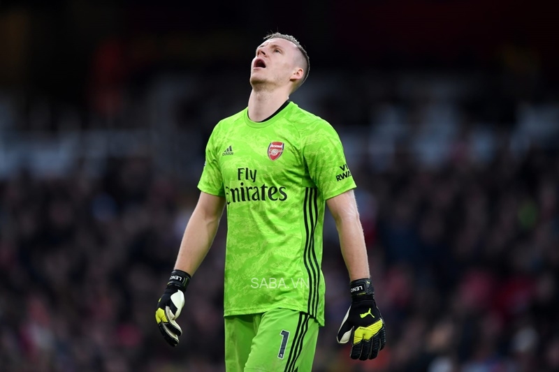 Leno mất suất bắt chính vào tay người mới Ramsdale