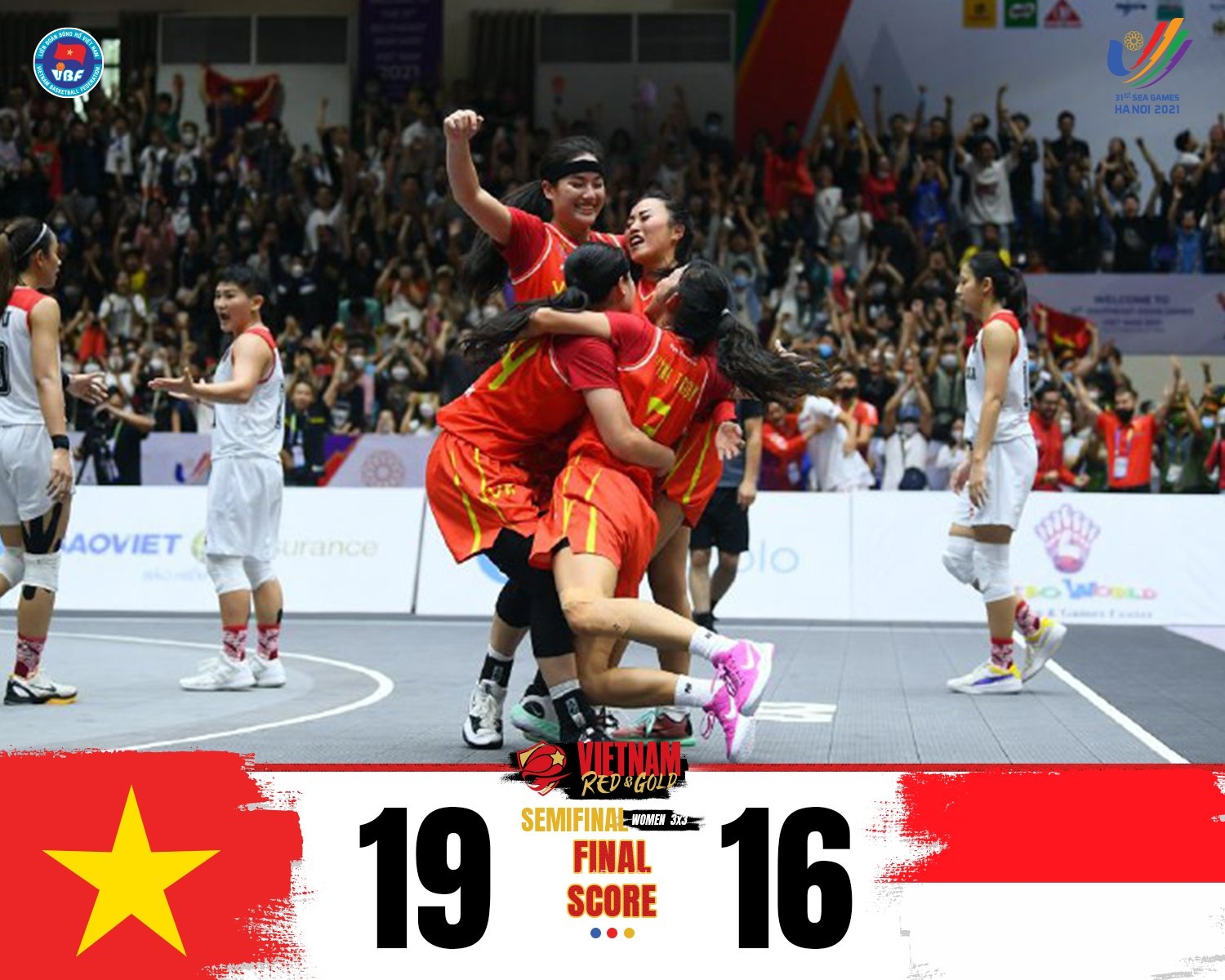 Các cô gái Việt Nam đã đổ mồ hôi, máu và nước mắt trong chiến dịch lịch sử