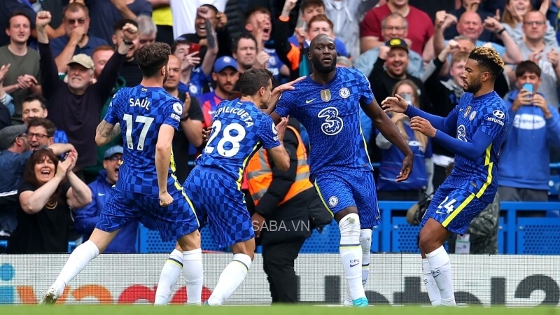 Chelsea chắc suất top 4 nhờ pha sảy chân của Arsenal