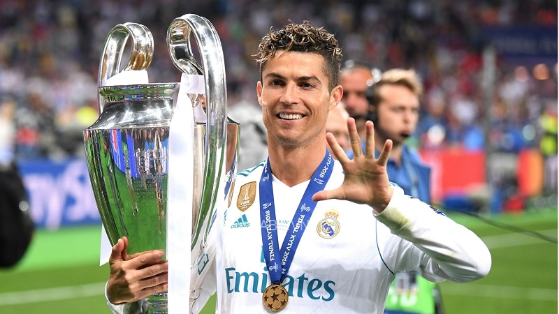 Real Madrid muốn chiêu mộ Ronaldo