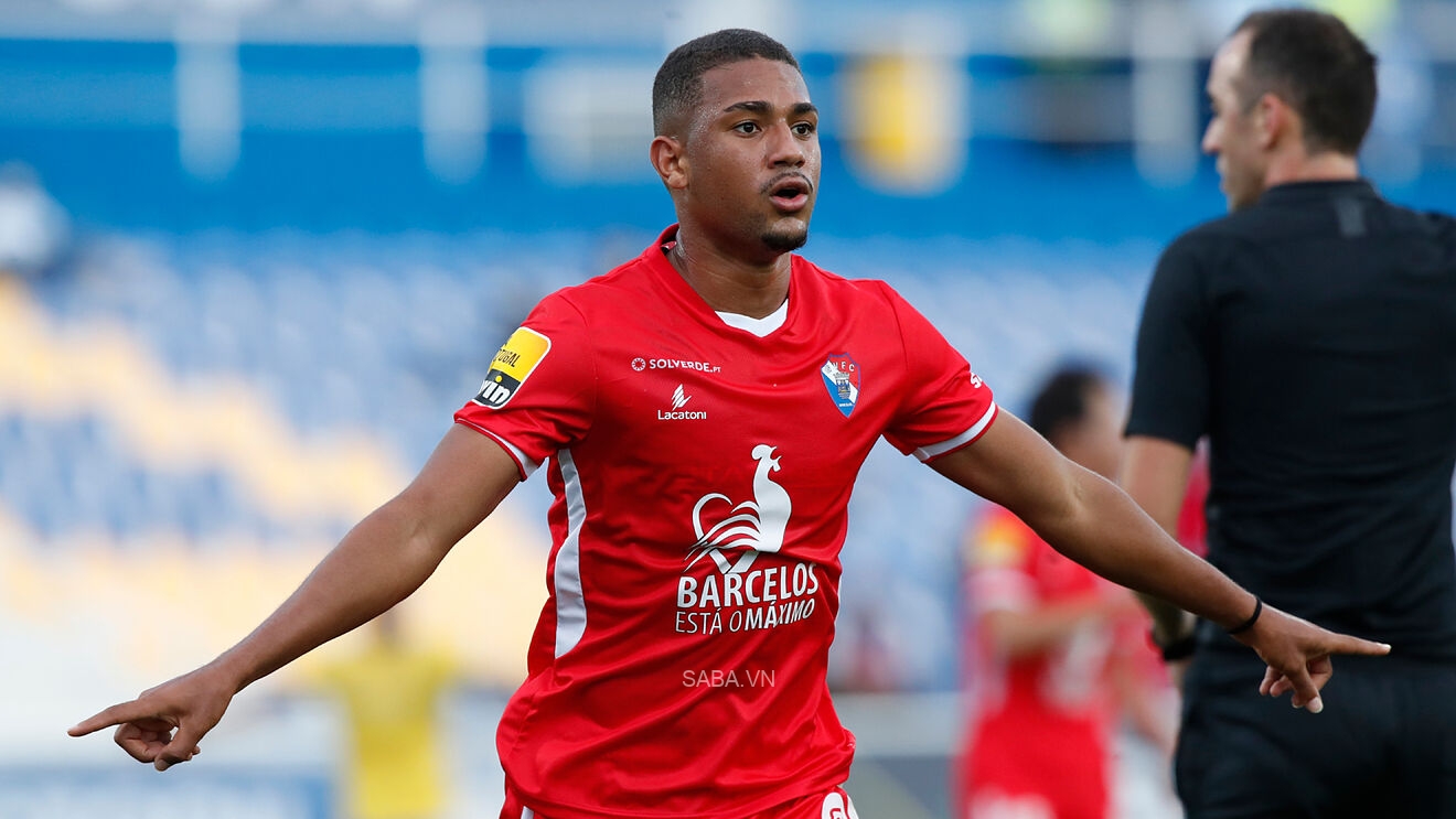 Tân binh đầu tiên của Atletico Madrid là Samuel Lino