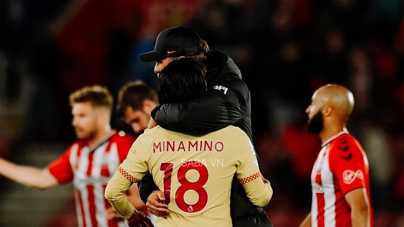 Jurgen Klopp lên tiếng bênh vực cậu học trò người Nhật