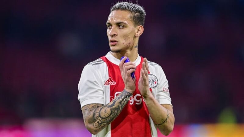 Antony là mục tiêu theo đuổi của M.U