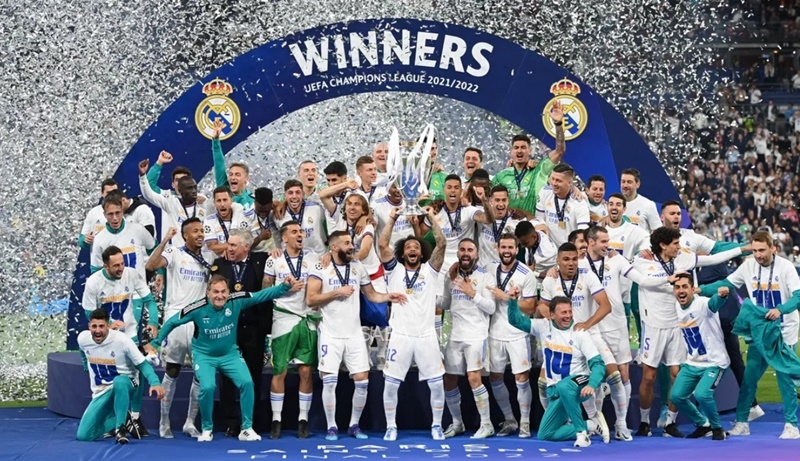 Tập thể vô địch Châu Âu năm ngoái còn nguyên vẹn