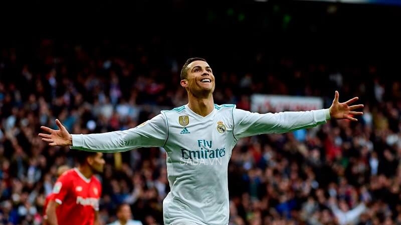 Ronaldo là huyền thoại tại Real