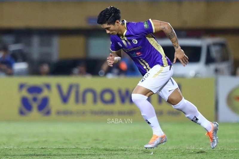 Văn Hậu có màn trở lại sau quãng thời gian dài chấn thương