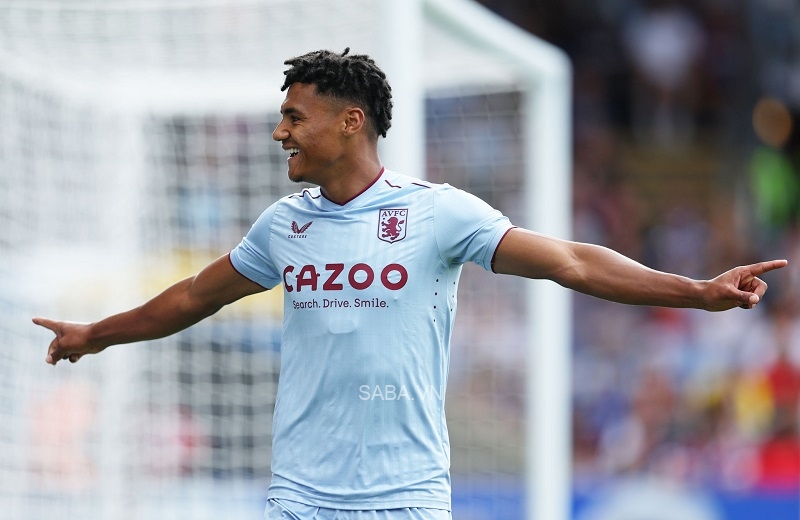 Watkins đưa Aston Villa vươn lên dẫn trước