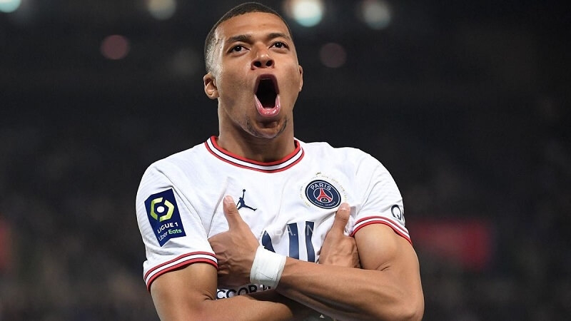 Kylian Mbappe tự tin góp mặt trong top 3 QBV